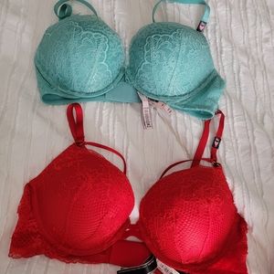 SOLD brand new VS bras 36C